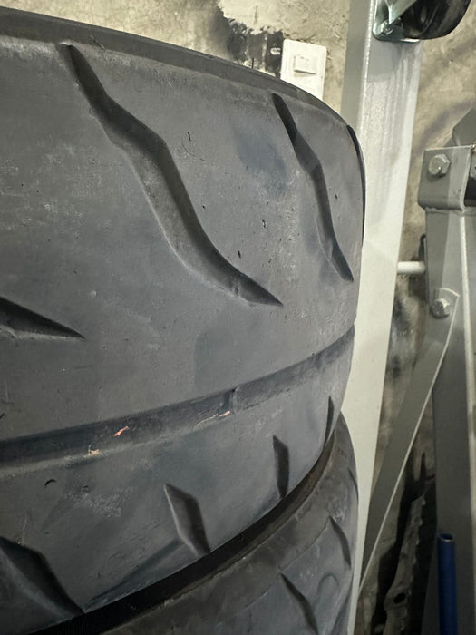 Llantas seminuevas Toyo Proxes R888R 215/45ZR17 (Par)