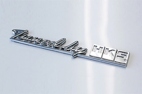 Emblema metalico "Tuned by HKS"