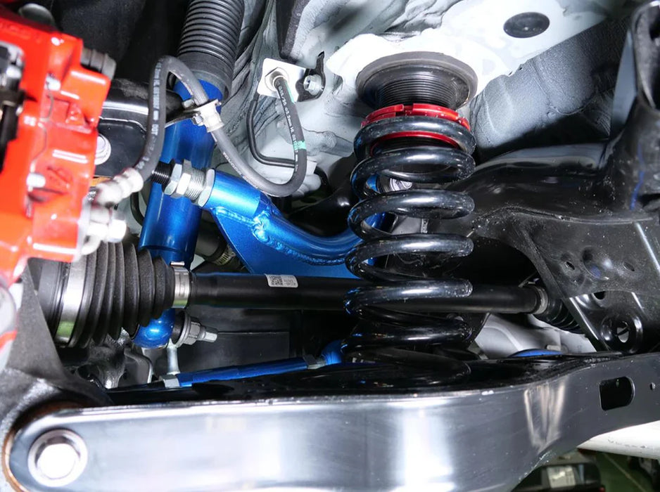 Brazos superiores traseros ajustables Cusco para Toyota Yaris GR/ Corolla GR 2021+