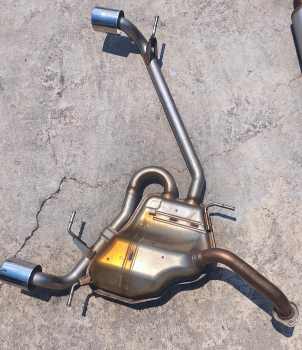 Axle back OEM para Suzuki Swift Sport (ZC33S)