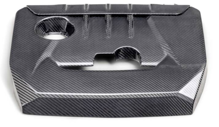 Tapa de motor Seibon de Fibra de Carbono para Corolla GR (2023-2024)
