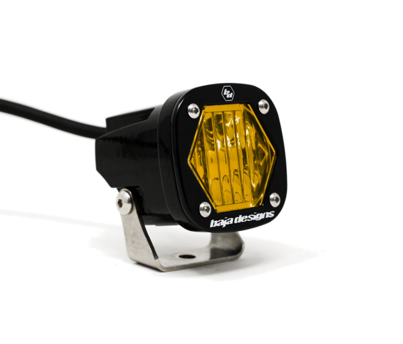 Detalle de faro auxiliar S1 Baja Amber Wide Cornering, luz del kit 387815