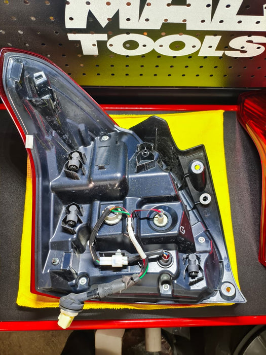 Calaveras OEM para Suzuki Swift Sport (ZC33S)