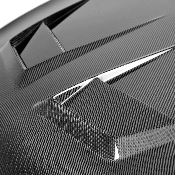 Cofre Seibon en fibra de carbono para Golf GTI MK7 (DV-Style)
