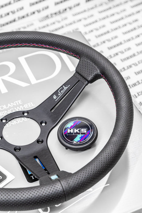 Detalle volante HKS x NARDI 340mm Deep Dish 51007-AK668