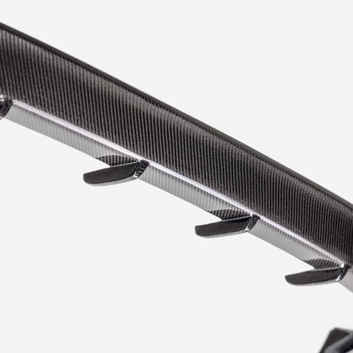 Lip trasero Seibon de Fibra de Carbono MB style para Toyota Prius (2023-2025)